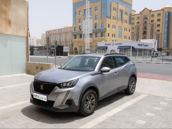 Peugeot 2008 2022 Automatic 122,200 Km 4 Cylinder Front Wheel Drive (FWD) SUV Gray