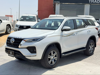 Toyota Fortuner 2026 Automatic 0 Km 4 Cylinder Four Wheel Drive (4WD) SUV White With Warranty