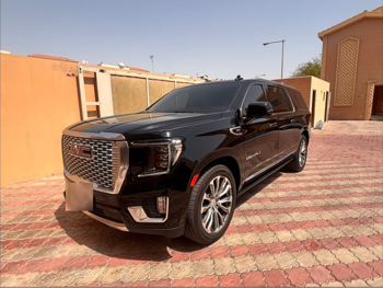 GMC Yukon Denali XL 2024 Automatic 82,000 Km 8 Cylinder Four Wheel Drive (4WD) SUV Black With Warranty