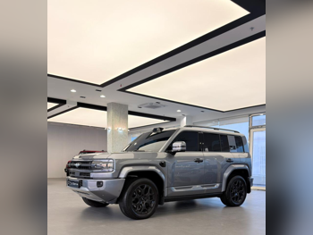 BYD  Leopard 5  2025  Automatic  30,000 Km  4 Cylinder  Four Wheel Drive (4WD)  SUV  Gray  With Warranty