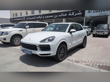 بورش  كيان  2019  اوتوماتيك  99,000 كم  6 سلندر  دفع رباعي  اس يو في  أبيض