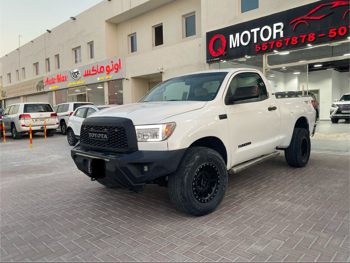 Toyota  Tundra  2009  Automatic  259,000 Km  8 Cylinder  Four Wheel Drive (4WD)  Pick Up  White
