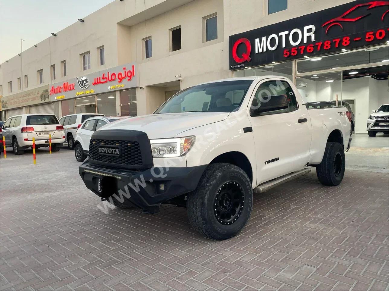 تويوتا تندرا 2009 اوتوماتيك 259,000 كم 8 سلندر دفع رباعي بيكب أبيض