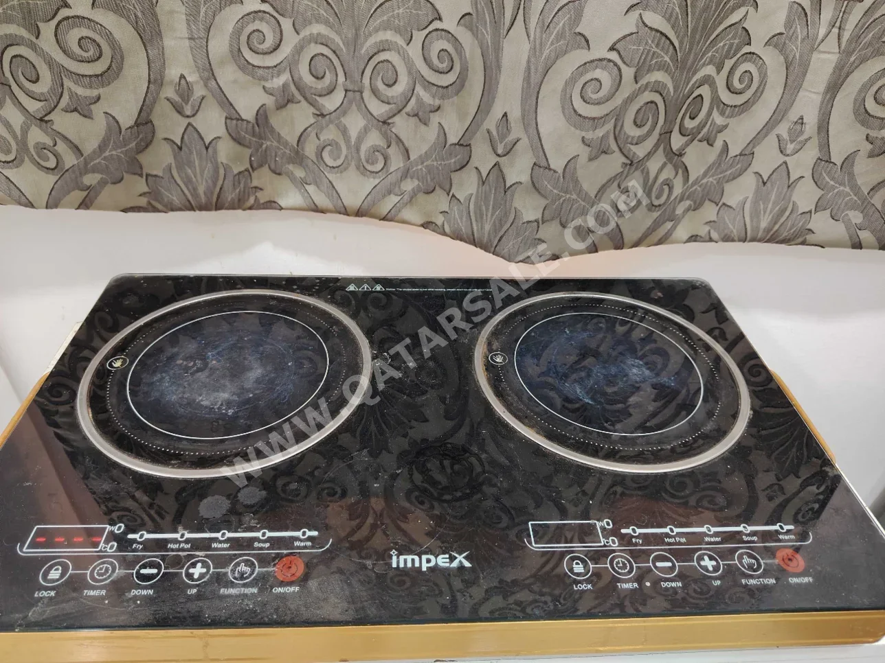 Cooktops 2 /  Electric  Black  Smoothtop