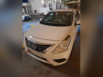 Nissan Sunny 2021 Automatic 140,000 Km 4 Cylinder Front Wheel Drive (FWD) Sedan White