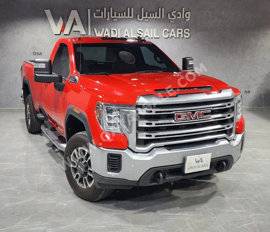 جي ام سي  سييرا  2500 HD  2023  اوتوماتيك  196,000 كم  8 سلندر  دفع رباعي  بيكب  أحمر  تحت الضمان