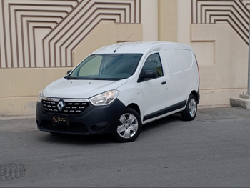 Renault Dokker 2017 Manual 60,000 Km 4 Cylinder Front Wheel Drive (FWD) Van / Bus White
