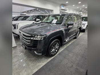 Toyota  Land Cruiser  GXR Twin Turbo  2026  Automatic  0 Km  6 Cylinder  Four Wheel Drive (4WD)  SUV  Gray  With Warranty