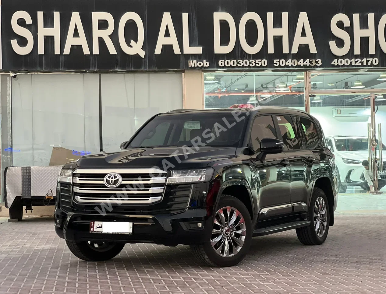تويوتا لاند كروزر جي اكس ار 2026 اوتوماتيك 25,000 كم 6 سلندر دفع رباعي اس يو في أسود تحت الضمان