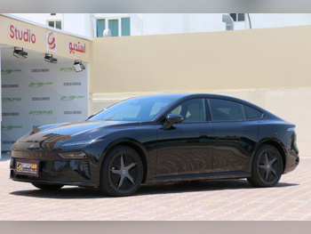 Dongfeng 007 2025 Automatic 2,700 Km 0 Cylinder All Wheel Drive (AWD) Sedan Black With Warranty