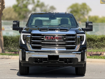 GMC  Sierra  3500  2026  Automatic  2,000 Km  8 Cylinder  Four Wheel Drive (4WD)  Pick Up  Black  With Warranty