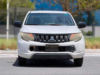 Mitsubishi  L 200  Diesel  2020  Manual  187,000 Km  4 Cylinder  Four Wheel Drive (4WD)  Pick Up  Pearl