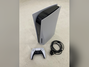 Sony PlayStation 5 Disk Edition - 825 GB -Included Controllers: 1