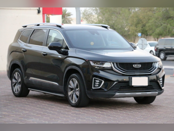 جيلي  اوكافانكو  2022  اوتوماتيك  120,000 كم  3 سلندر  سحب امامي  اس يو في  أسود  تحت الضمان