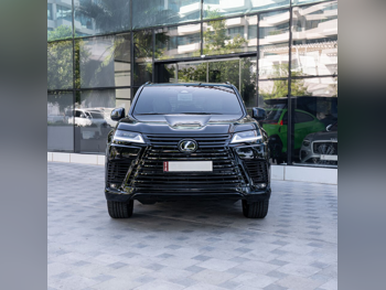 Lexus  LX  600 Luxury  2025  Automatic  9,970 Km  6 Cylinder  All Wheel Drive (AWD)  SUV  Black  With Warranty