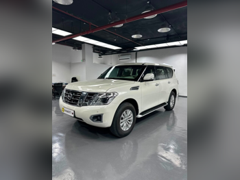 Nissan  Patrol  SE  2017  Automatic  257,000 Km  6 Cylinder  Four Wheel Drive (4WD)  SUV  White