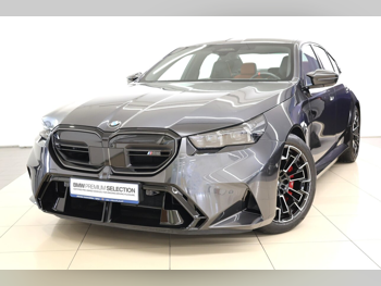 BMW  M-Series  5  2026  Automatic  9,000 Km  8 Cylinder  Rear Wheel Drive (RWD)  Sedan  Gray  With Warranty