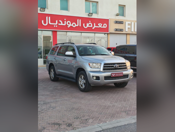 تويوتا  سكويا  اس ار 5  2014  اوتوماتيك  377,000 كم  8 سلندر  دفع رباعي  اس يو في  فضي