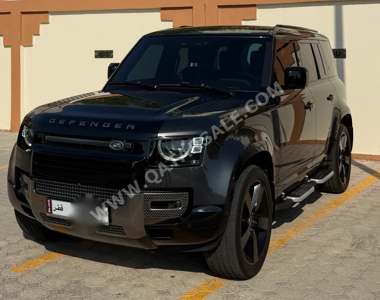 Land Rover  Defender  110 X  2024  Automatic  50,000 Km  6 Cylinder  Four Wheel Drive (4WD)  SUV  Carpathian grey  With Warranty