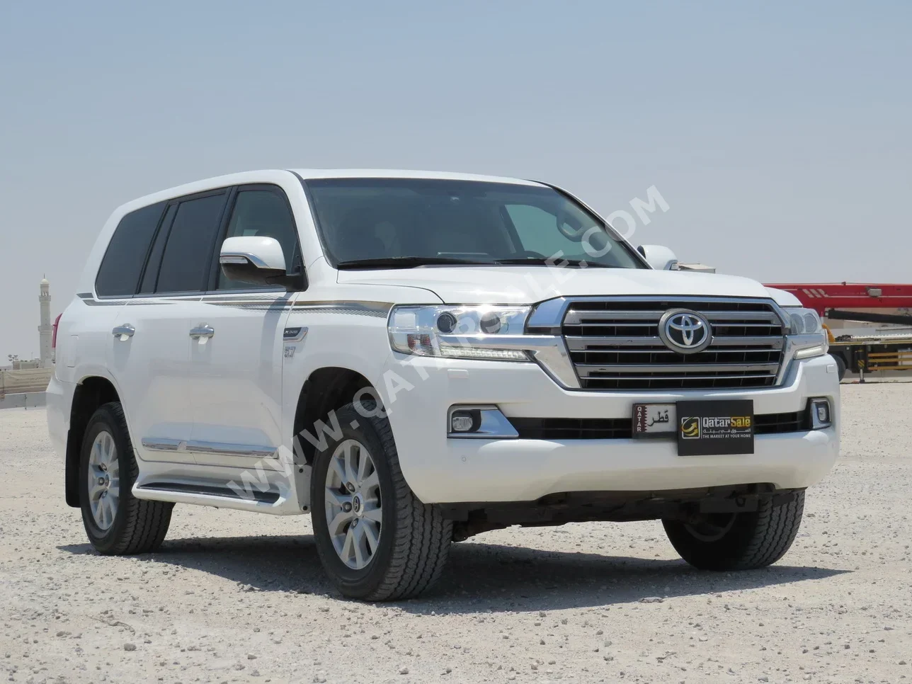 Toyota Land Cruiser VXR 2021 Automatic 242,000 Km 8 Cylinder Four Wheel Drive (4WD) SUV White
