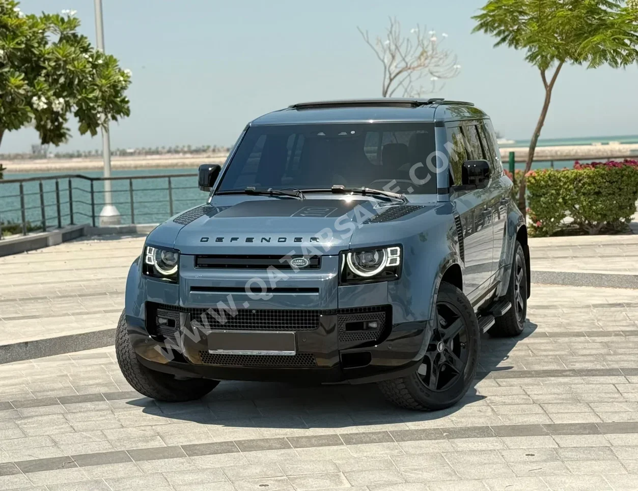 Land Rover Defender 110 SE 2020 Automatic 118,000 Km 6 Cylinder Four Wheel Drive (4WD) SUV Gray