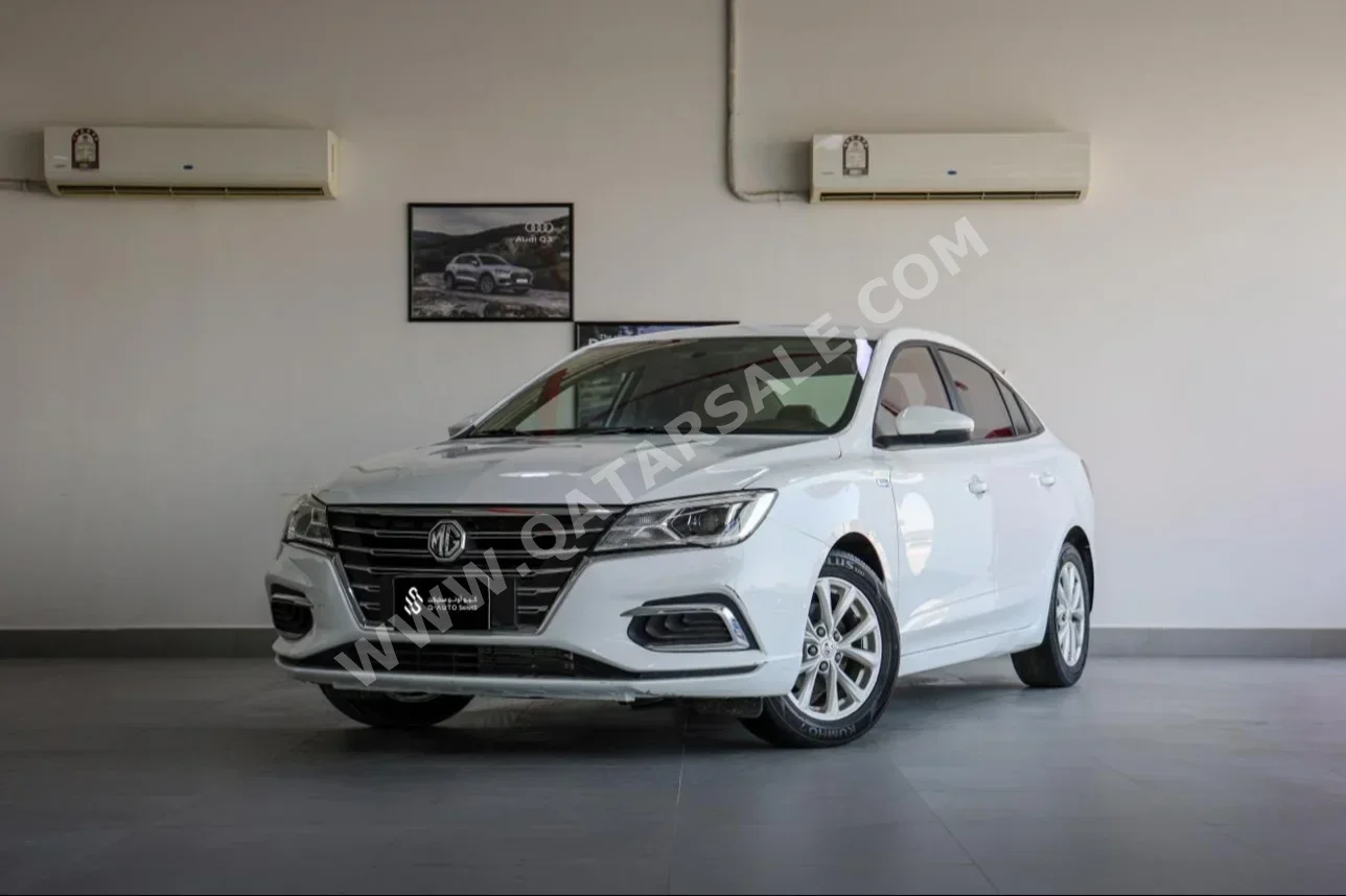 MG 5 2024 Automatic 31,000 Km 4 Cylinder Front Wheel Drive (FWD) Sedan White With Warranty