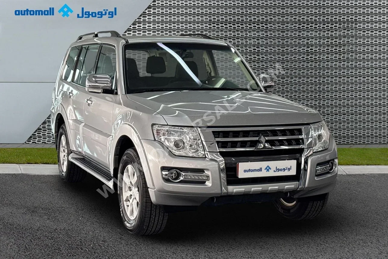 Mitsubishi Pajero 3.0 2022 Automatic 37,271 Km 6 Cylinder Four Wheel Drive (4WD) SUV Silver With Warranty
