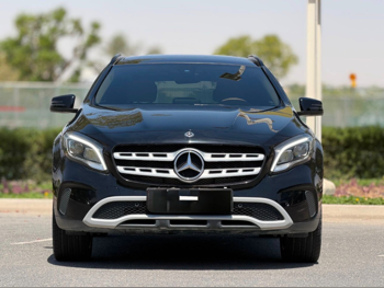 Mercedes-Benz GLA 220 2019 Automatic 85,000 Km 4 Cylinder Four Wheel Drive (4WD) SUV Black