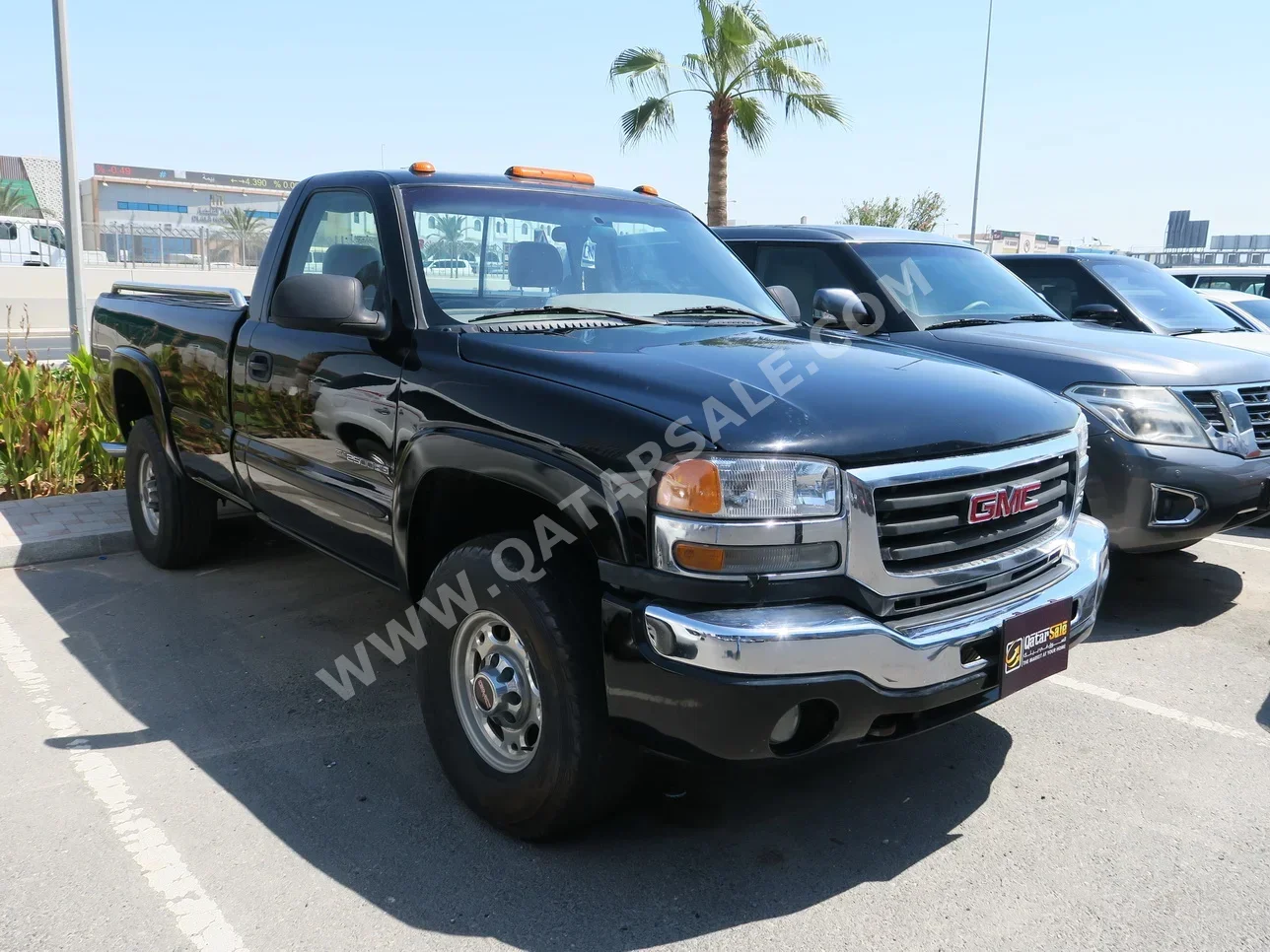 GMC Sierra 2500 HD 2006 Automatic 383,000 Km 8 Cylinder Four Wheel Drive (4WD) Pick Up Black