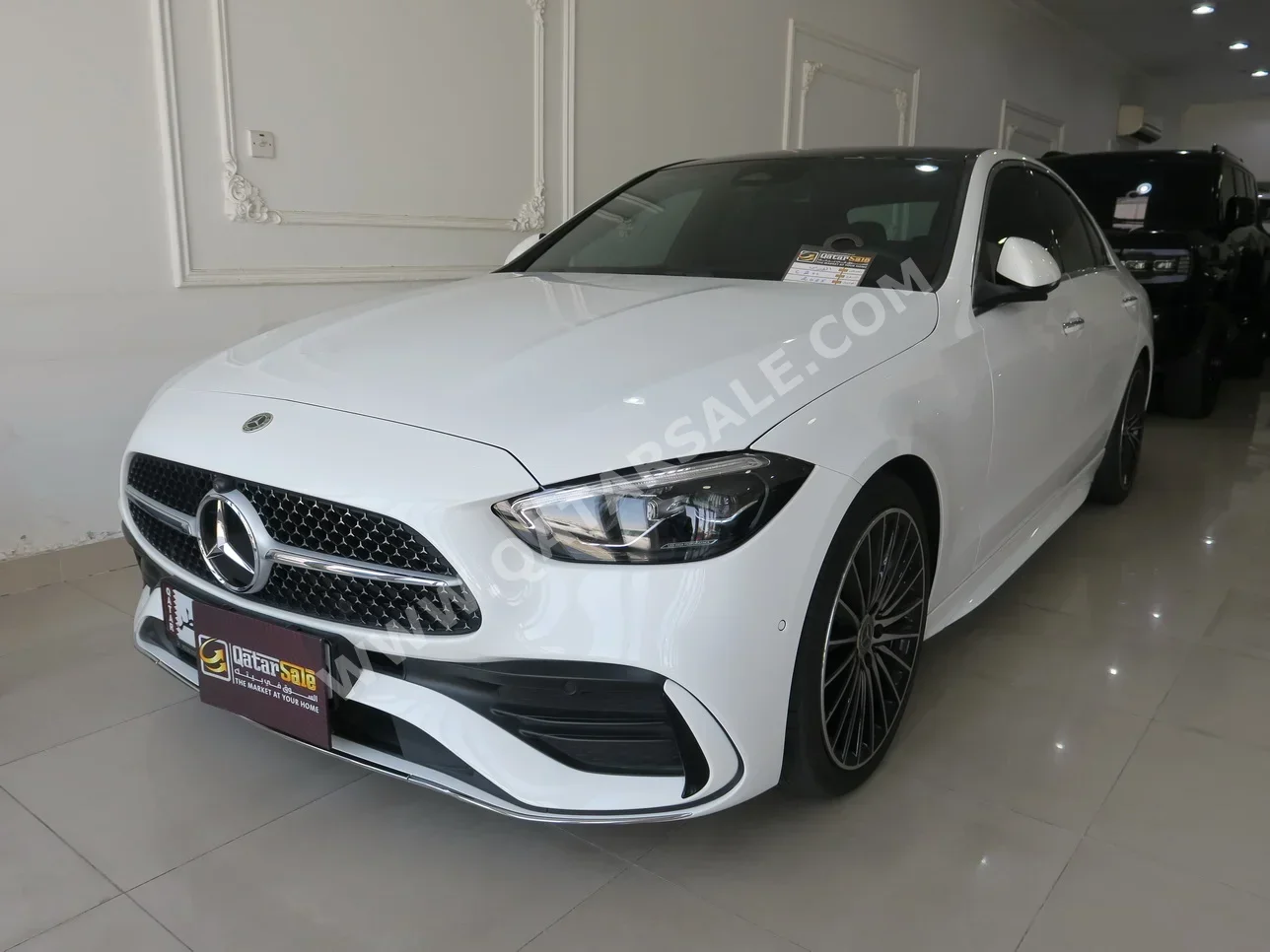 Mercedes-Benz C-Class 200 AMG 2025 Automatic 6,000 Km 4 Cylinder Rear Wheel Drive (RWD) Sedan White With Warranty
