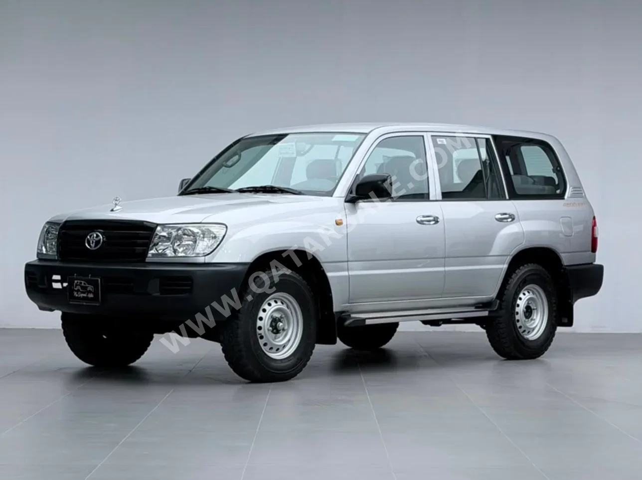 Toyota  Land Cruiser  G  2007  Manual  35,000 Km  6 Cylinder  Four Wheel Drive (4WD)  SUV  Silver