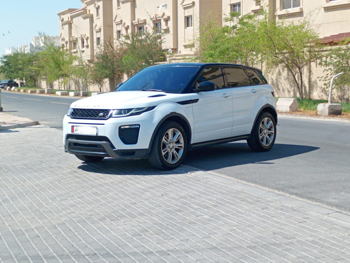 Land Rover Evoque 2016 Automatic 157,000 Km 4 Cylinder Four Wheel Drive (4WD) SUV White