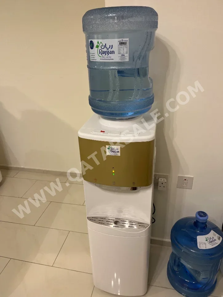 مبردات المياه أبيض  حار وبارد ودرجة متوسطة -  تحميل علوي