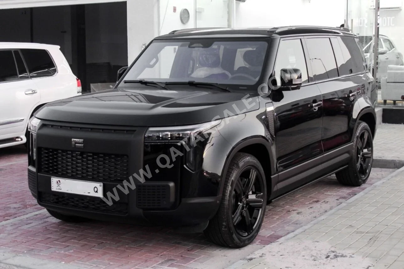 Rox Motor Jishi 01 VIP 2027 Automatic 0 Km 4 Cylinder Four Wheel Drive (4WD) SUV Black With Warranty