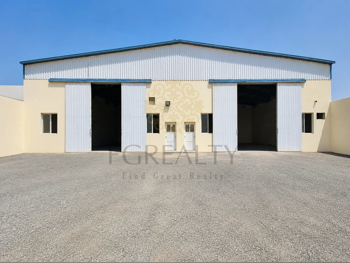 Warehouses & Stores - Al Rayyan - Industrial Area -Area Size: 1000 Square Meter