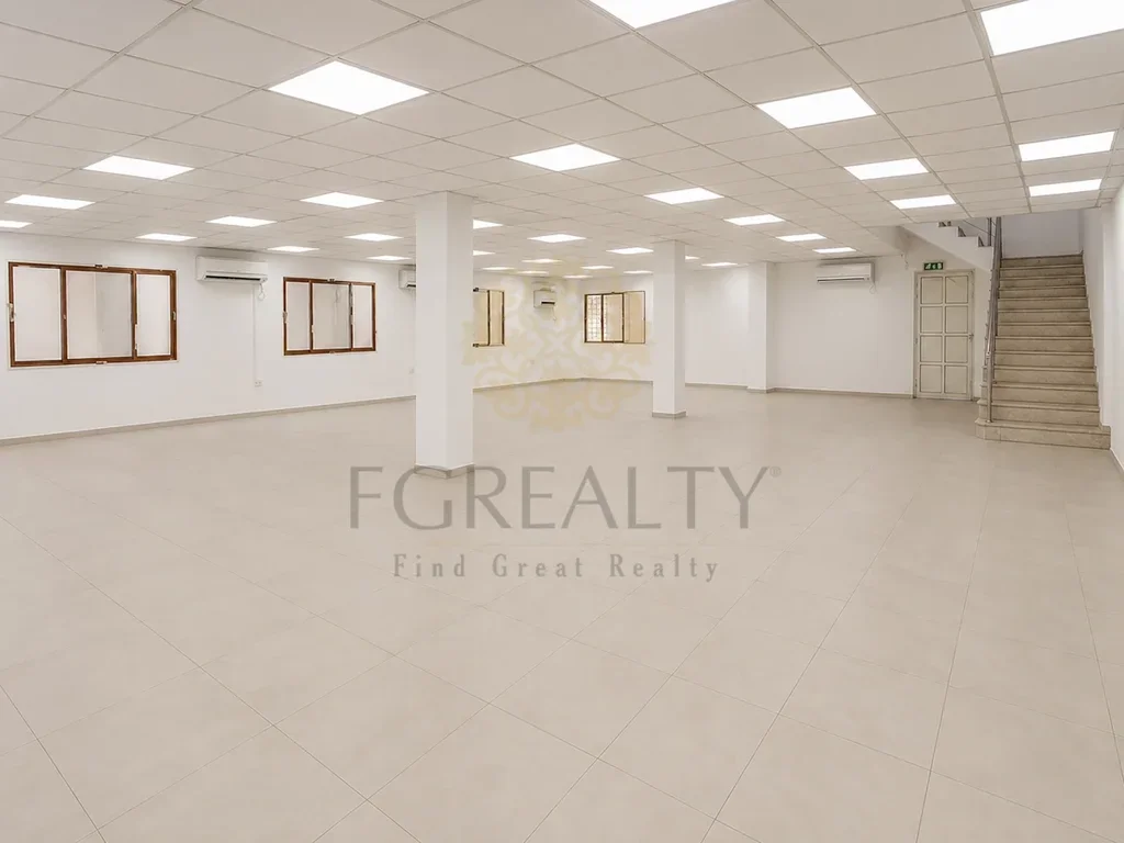 Warehouses & Stores - Al Rayyan - Industrial Area -Area Size: 300 Square Meter