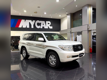 Toyota  Land Cruiser  GX  2009  Automatic  222,000 Km  6 Cylinder  Four Wheel Drive (4WD)  SUV  White