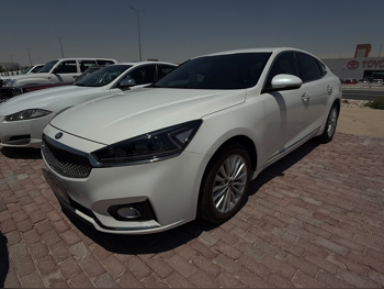 Kia Cadenza 2020 Automatic 256,000 Km 6 Cylinder Front Wheel Drive (FWD) Sedan White
