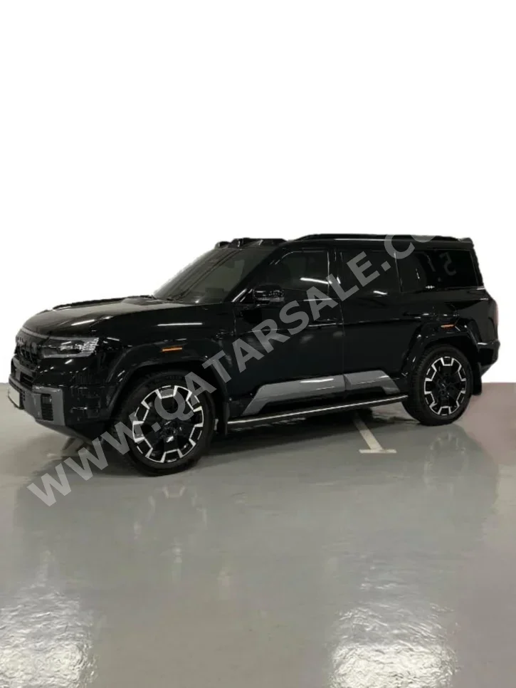 BYD  Leopard 8  2025  Automatic  22,000 Km  4 Cylinder  Four Wheel Drive (4WD)  SUV  Black  With Warranty