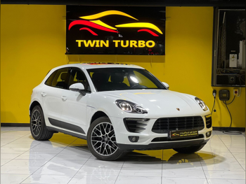 Porsche  Macan  2018  Automatic  17,000 Km  4 Cylinder  Four Wheel Drive (4WD)  SUV  White