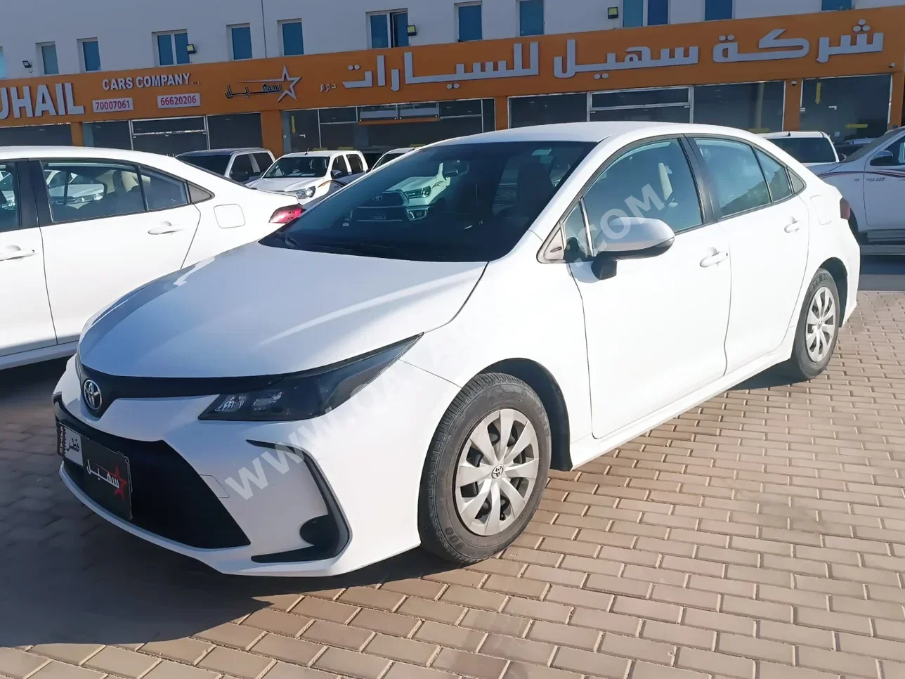 تويوتا كورولا اكس ال اي 2023 اوتوماتيك 228,000 كم 4 سلندر سحب امامي سيدان أبيض