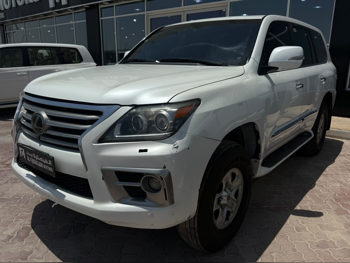 Lexus LX 570 S 2012 Automatic 400,000 Km 8 Cylinder Four Wheel Drive (4WD) SUV White