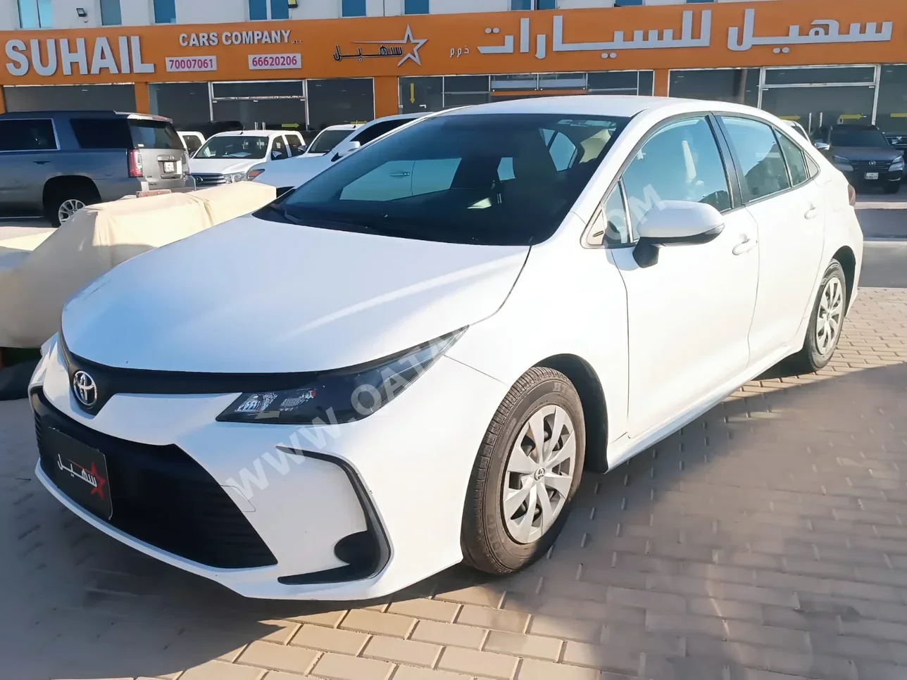 تويوتا كورولا اكس ال اي 2023 اوتوماتيك 206,000 كم 4 سلندر سحب امامي سيدان أبيض
