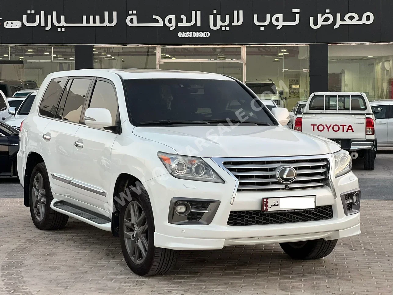 لكزس ال اكس 570 اس 2015 اوتوماتيك 263,000 كم 8 سلندر دفع رباعي اس يو في أبيض