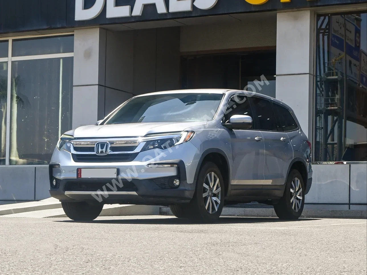 Honda  Pilot  EX  2021  Automatic  79,000 Km  6 Cylinder  Four Wheel Drive (4WD)  SUV  Silver