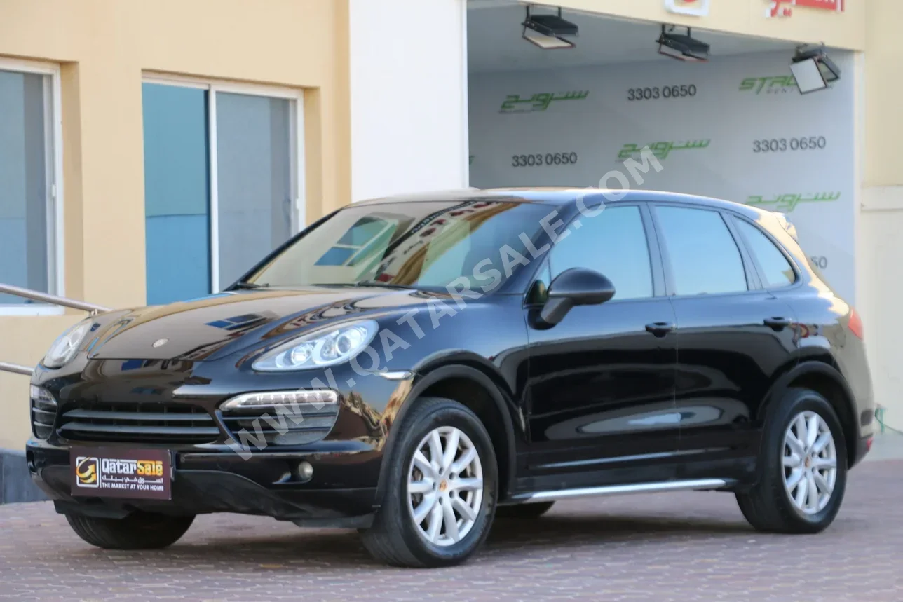 Porsche Cayenne 2013 Automatic 150,000 Km 6 Cylinder Four Wheel Drive (4WD) SUV Black