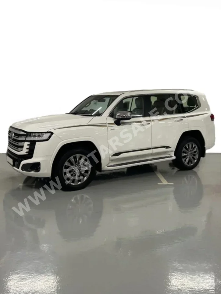 Toyota Land Cruiser VXR Twin Turbo 2025 Automatic 6,000 Km 6 Cylinder Four Wheel Drive (4WD) SUV White With Warranty