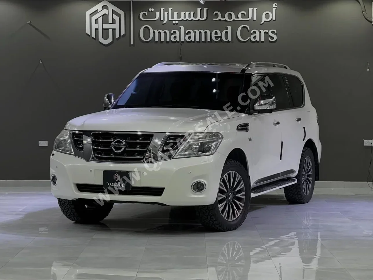 Nissan  Patrol  Platinum  2014  Automatic  257,000 Km  8 Cylinder  Four Wheel Drive (4WD)  SUV  White