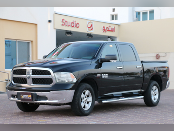 Dodge  Ram  SLT  2013  Automatic  270,000 Km  8 Cylinder  Four Wheel Drive (4WD)  Pick Up  Black