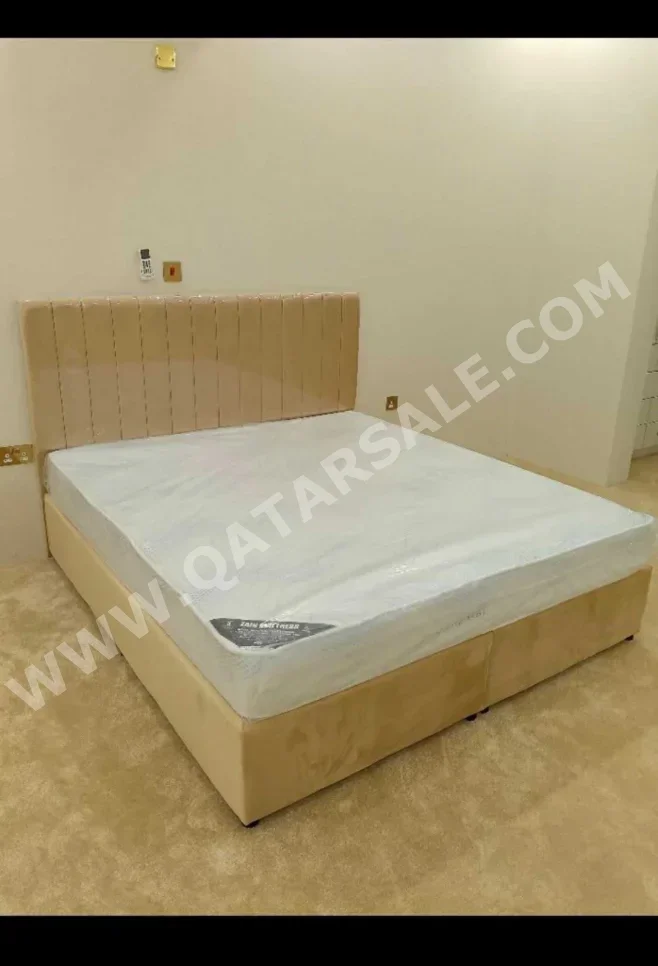 الأسّرة - لايف ستايل - كينج - البرتقالي - متضمنة المرتبة